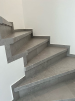 Vinylove schody s dekokrem kamene BUKOMA Beton kamen sedy Prace